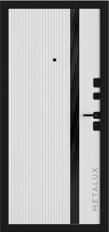 Входная дверь 